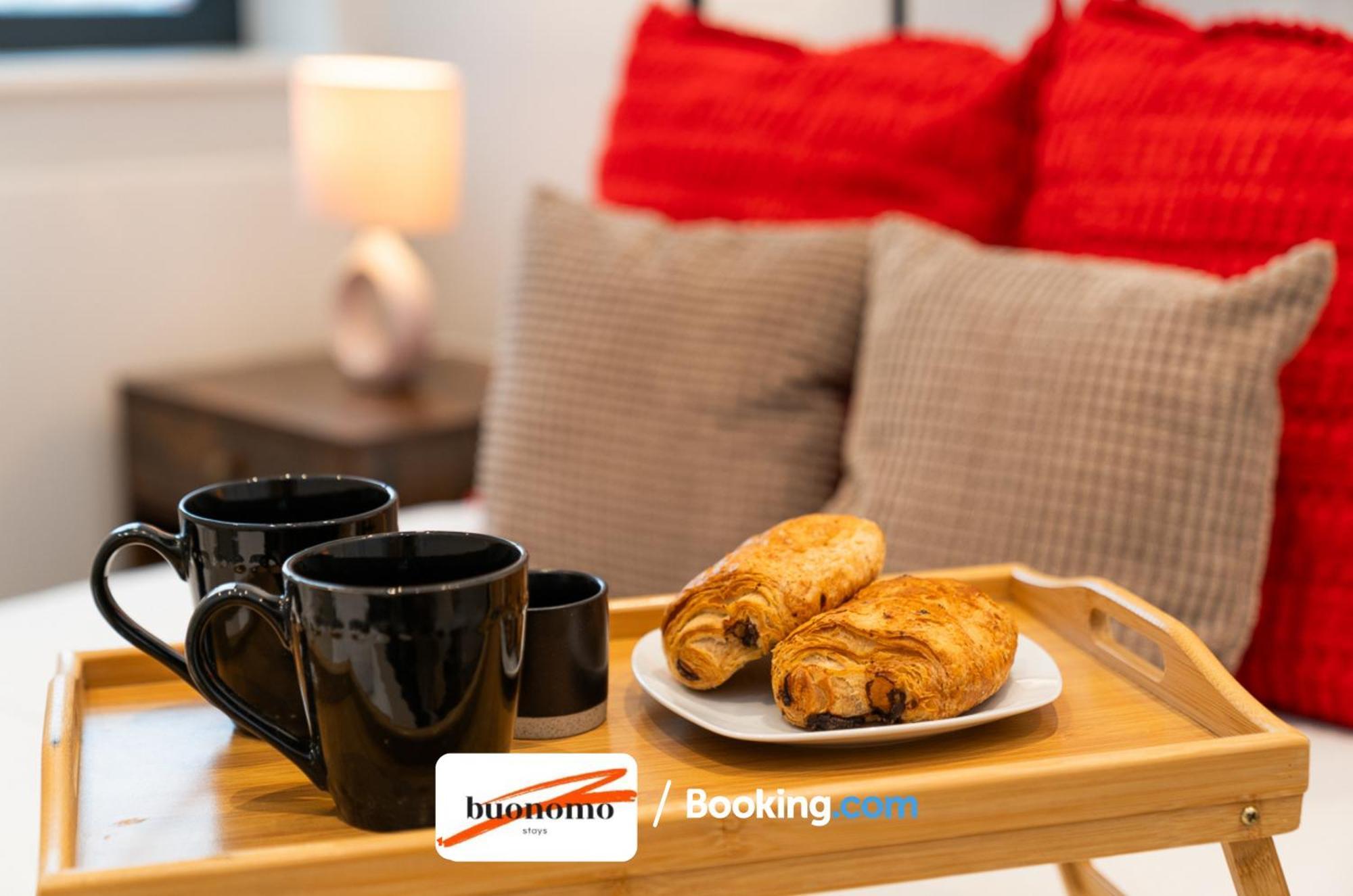 Two Bedroom Apartment At Buonomo Stays Short Lets & Serviced Accommodation Close To Wimbledon Tennis Courts London Exterior photo